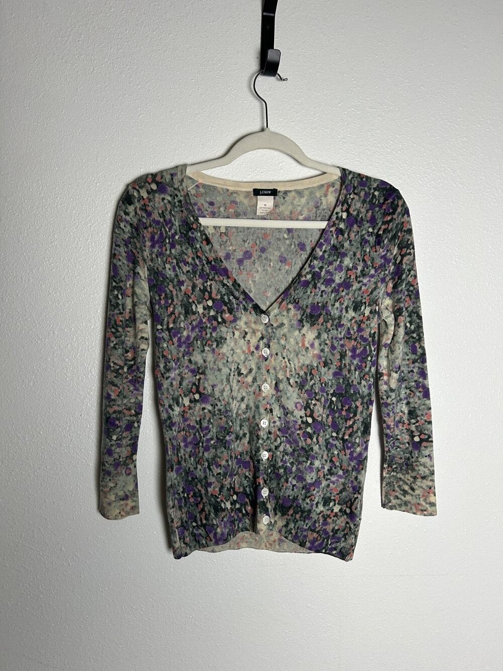 J Crew Cardigan Womens 100% merino wool/ light weight/floral pattern Size XS